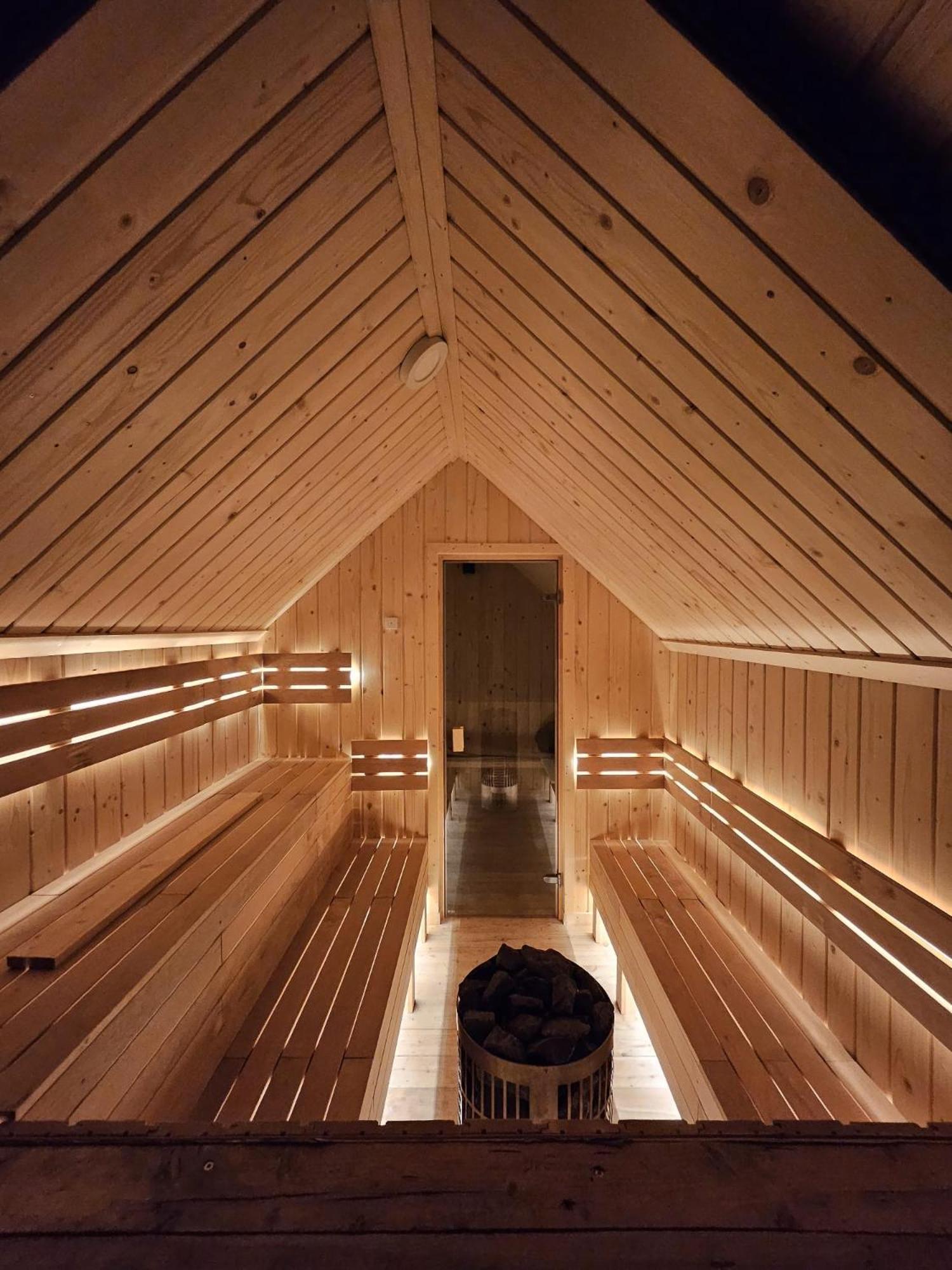 Goralska Chatka 3 Highland Cottage - Jacuzzi, Sauna, Split Ac, Private Parking, Mountains View Zakopane Exterior photo