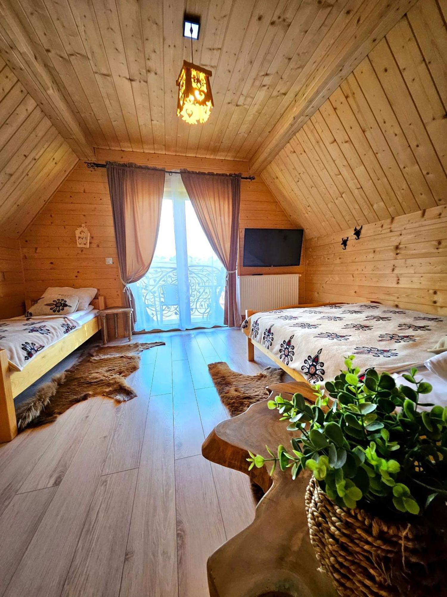 Goralska Chatka 3 Highland Cottage - Jacuzzi, Sauna, Split Ac, Private Parking, Mountains View Zakopane Exterior photo